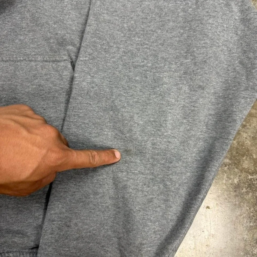 Y2K Grey Nike Nebraska Wesleyan University center swoosh‎ Size M